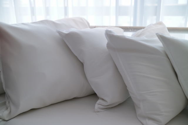 ニトリと無印良品：枕の寿命を素材と使用状況で比較